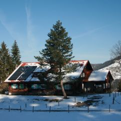 Huette_im_Winter.jpg