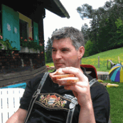 Huettenwart_Schwand.GIF